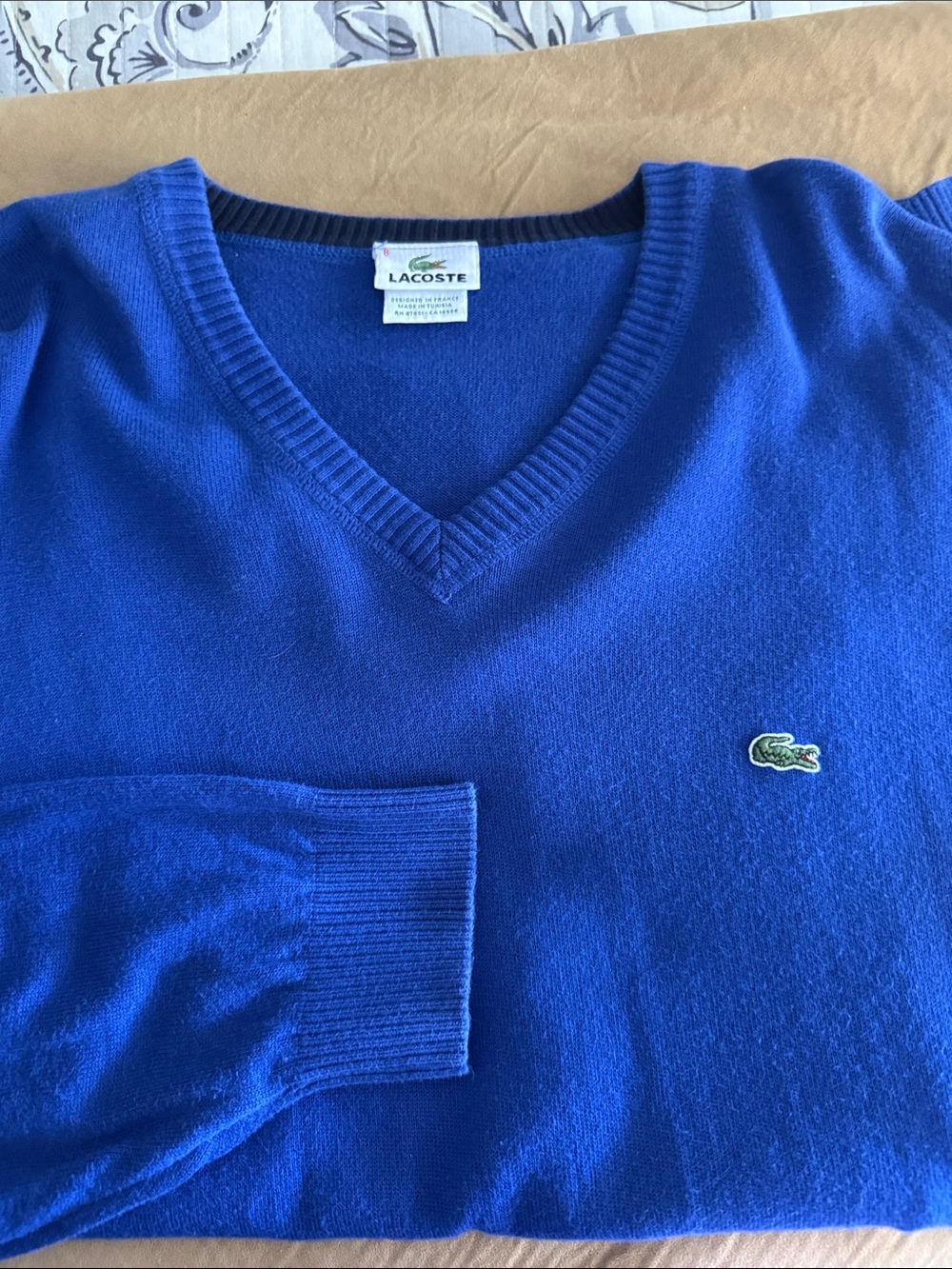 Lacoste Men’s V-Neck Sweater in Bright Royal Blue
